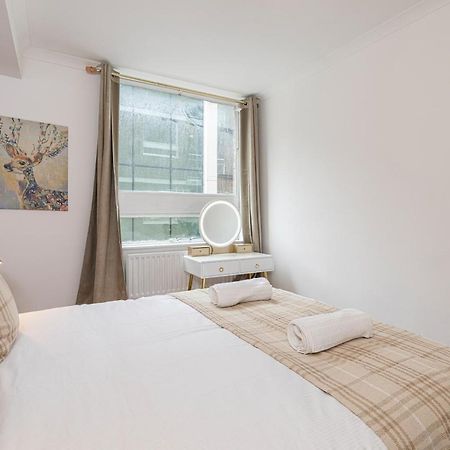 Lovely Apartment Near Hyde Park & Oxford St Londyn Pokój zdjęcie